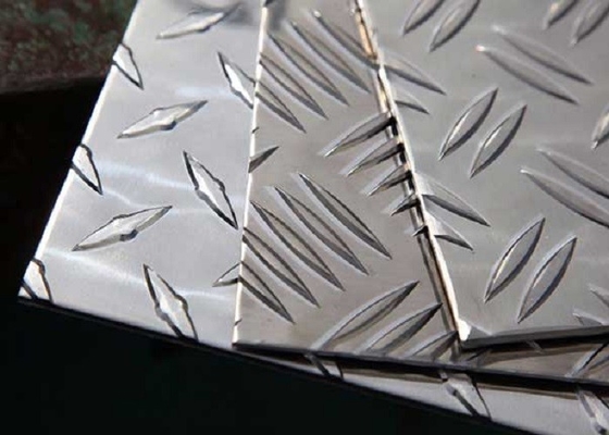 China 0,5 mm - 10 mm geanodiseerde aluminium geruite plaat voor industrieel gebruik leverancier